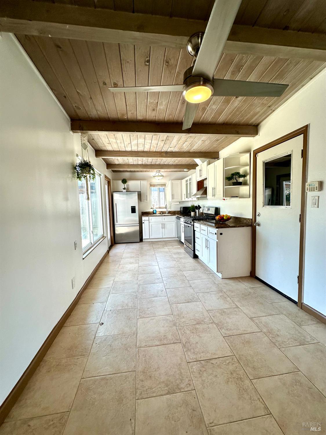 1111 Marionola Way Pinole CA 94564