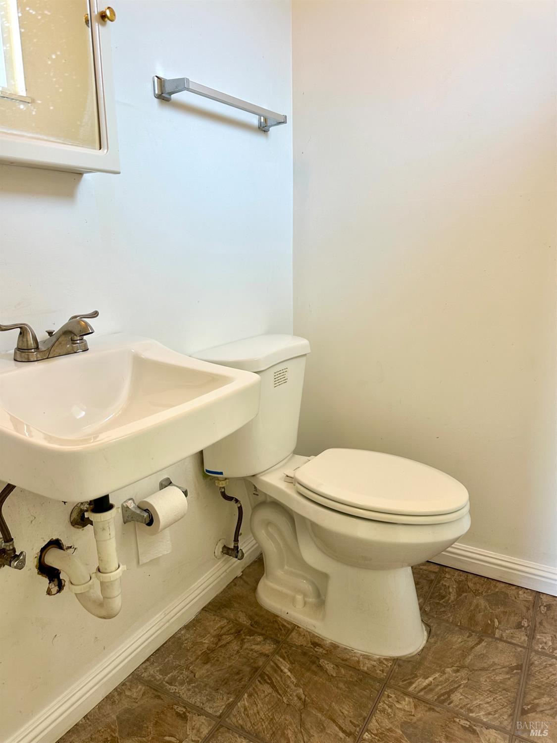 1111 Marionola Way Pinole CA 94564