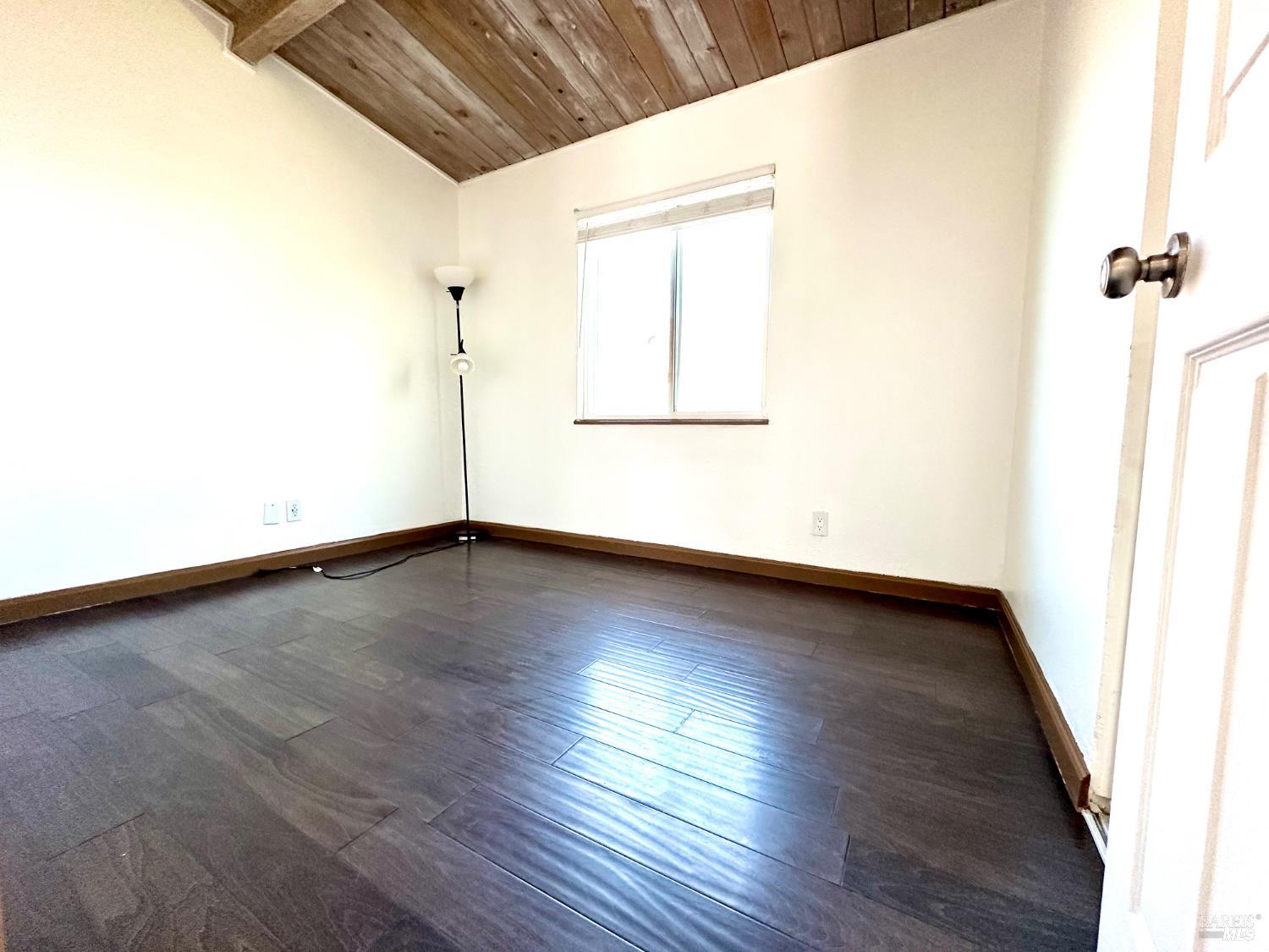 1111 Marionola Way Pinole CA 94564