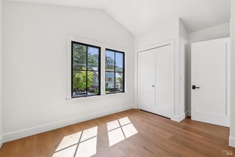 233 Monte Vista Avenue Larkspur CA 94939