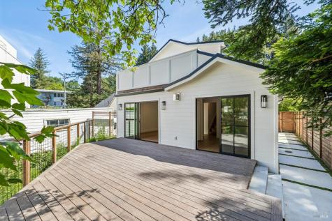 233 Monte Vista Avenue Larkspur CA 94939