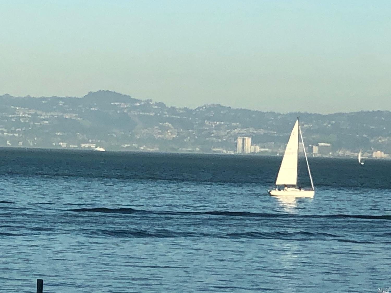 109-a Bridgeway Sausalito CA 94965