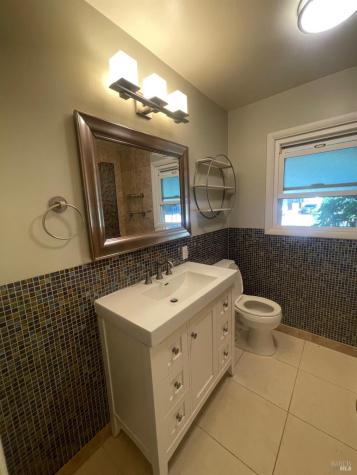 954 Norlee Street Sebastopol CA 95472