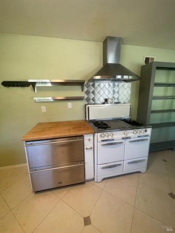 954 Norlee Street Sebastopol CA 95472