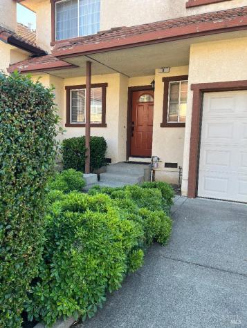 8 Monterey Court Novato CA 94945