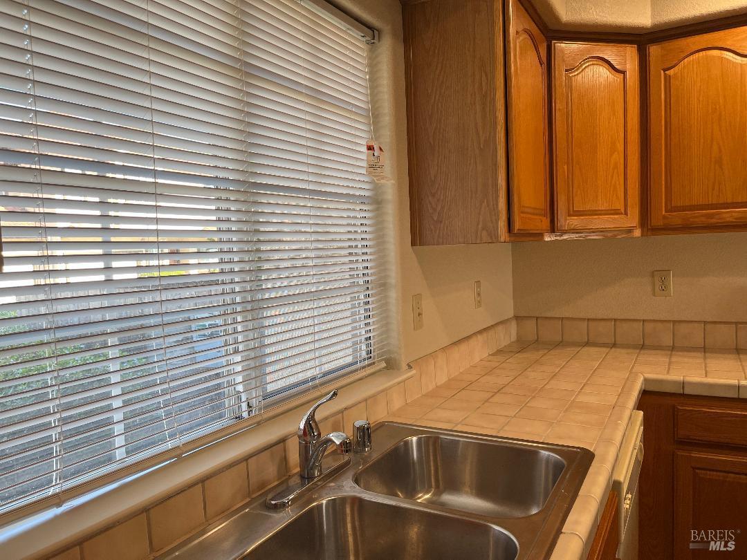 8 Monterey Court Novato CA 94945