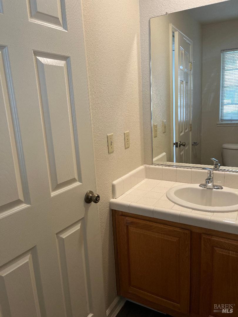 8 Monterey Court Novato CA 94945