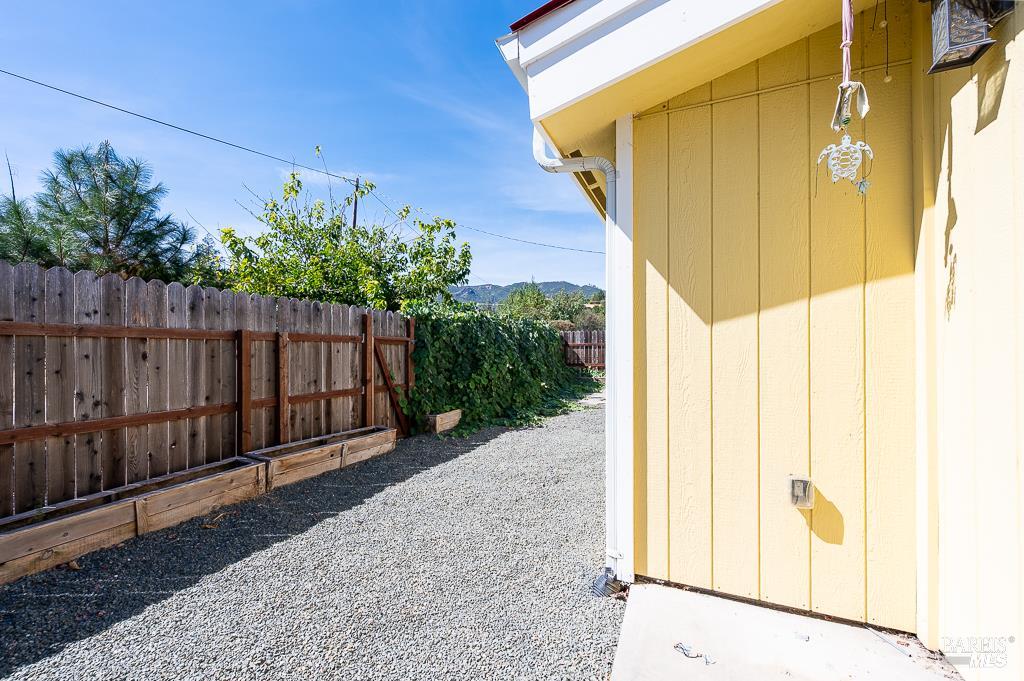 12062 Mead Road Middletown CA 95461