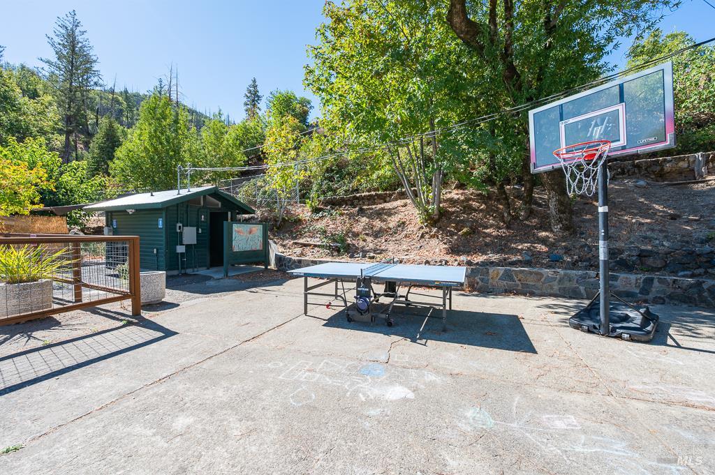 12062 Mead Road Middletown CA 95461
