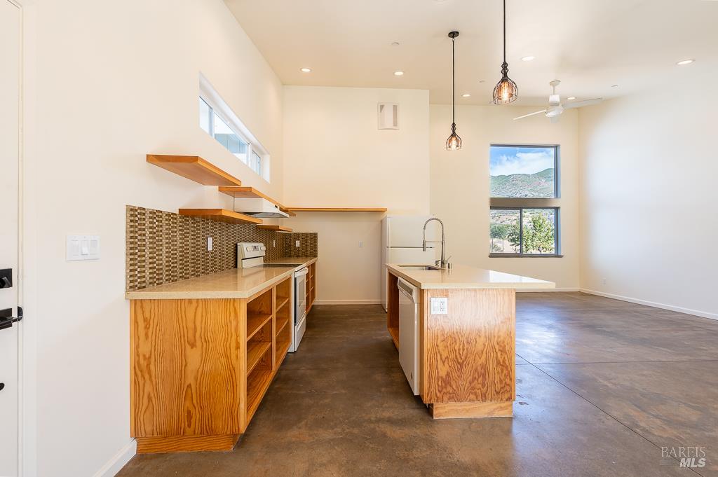 12062 Mead Road Middletown CA 95461