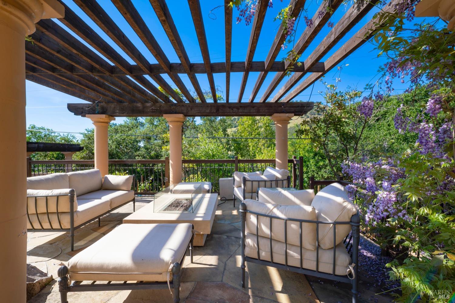 7760 Silverado Trail Napa CA 94558