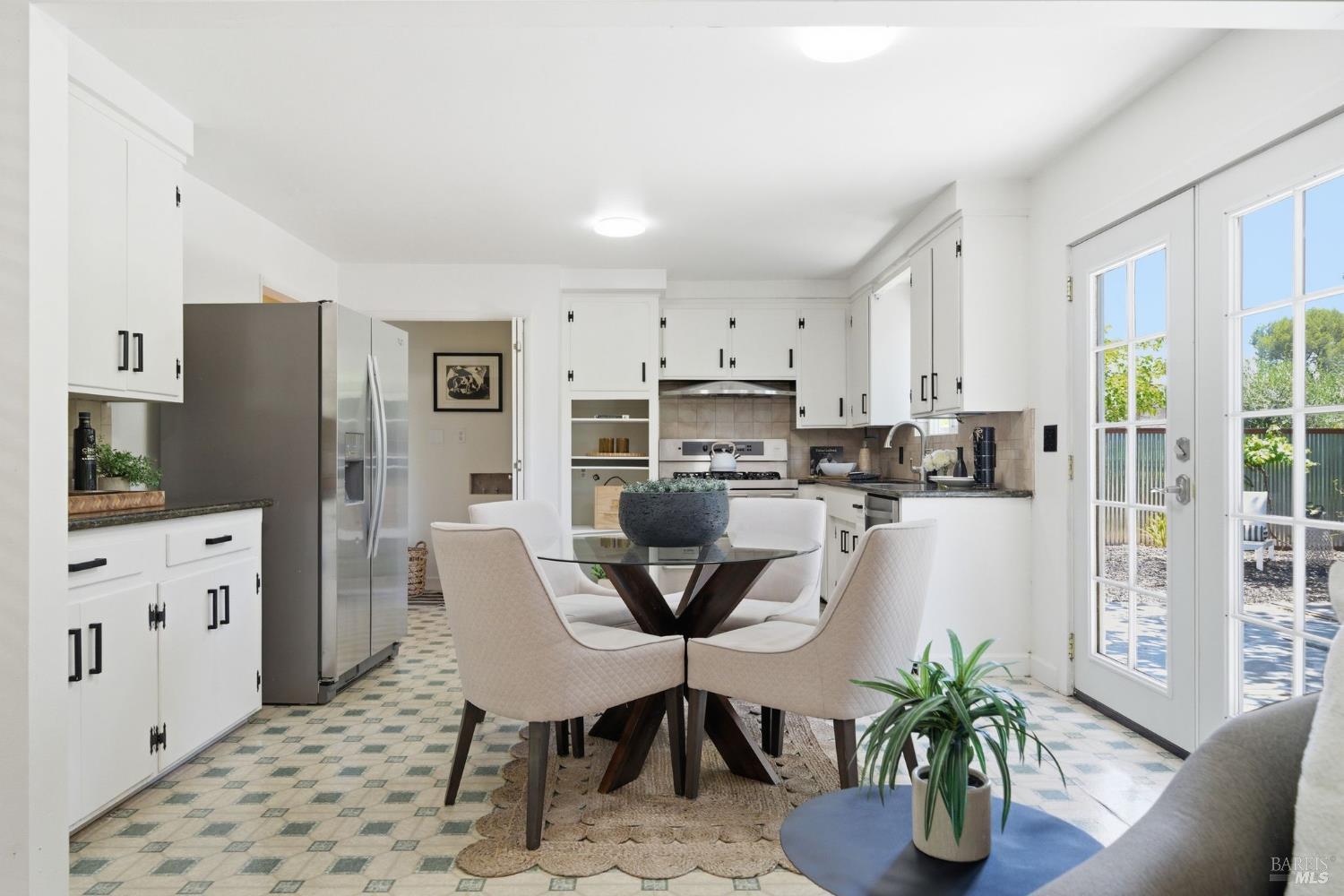 1121 Valley View Street St. Helena CA 94574