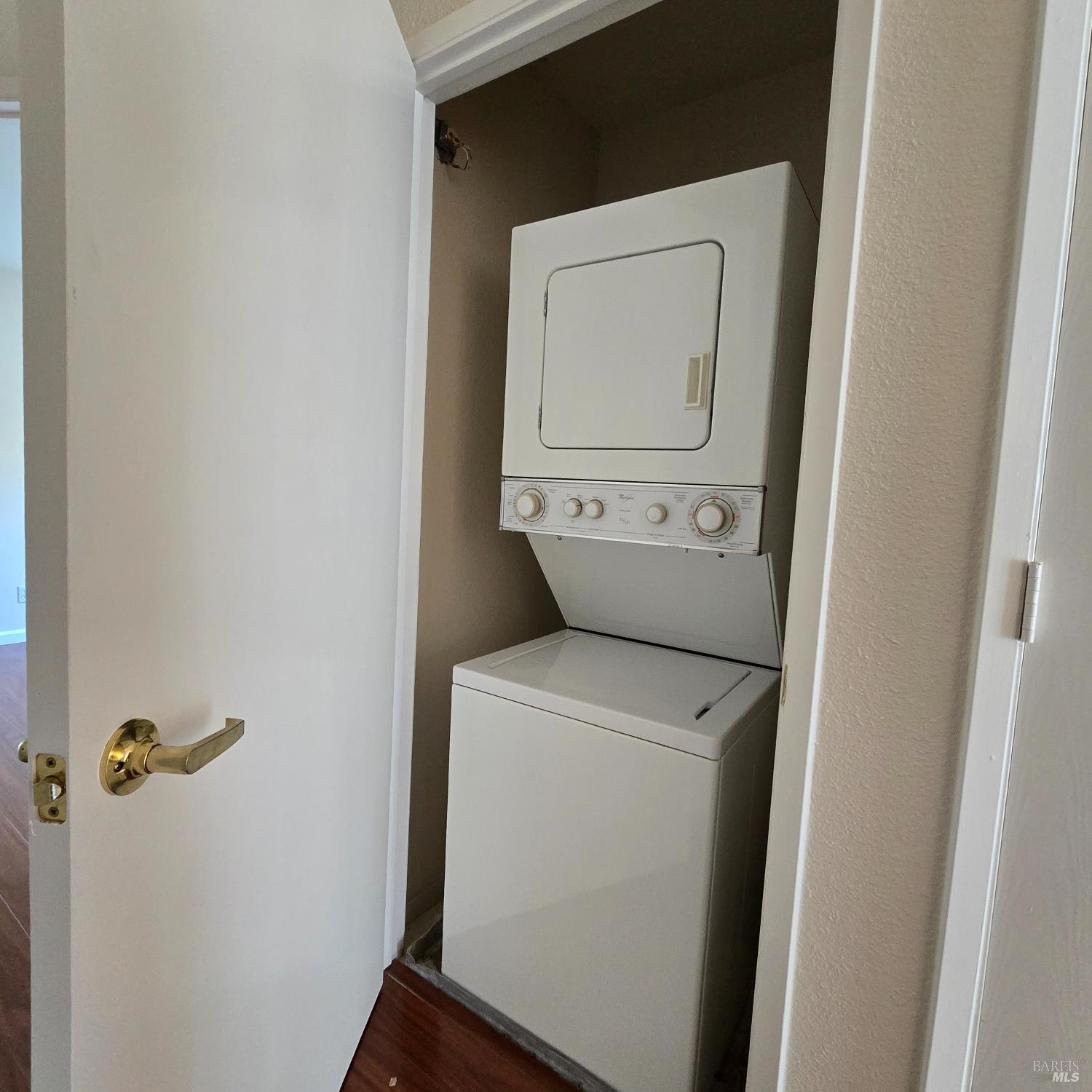 2001 Eastwood Drive Vacaville CA 95687