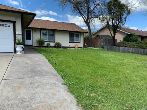 954 Emily Avenue Rohnert Park CA 94928