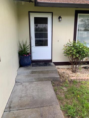 954 Emily Avenue Rohnert Park CA 94928