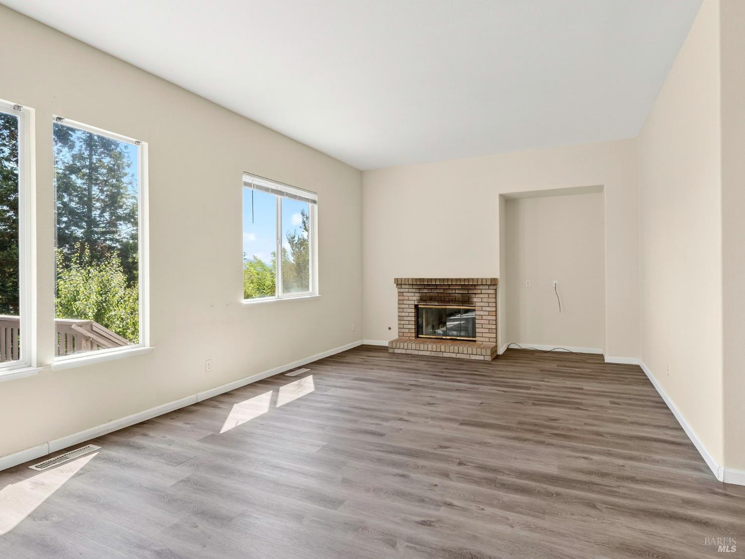 5794 Owl Hill Avenue Santa Rosa CA 95409