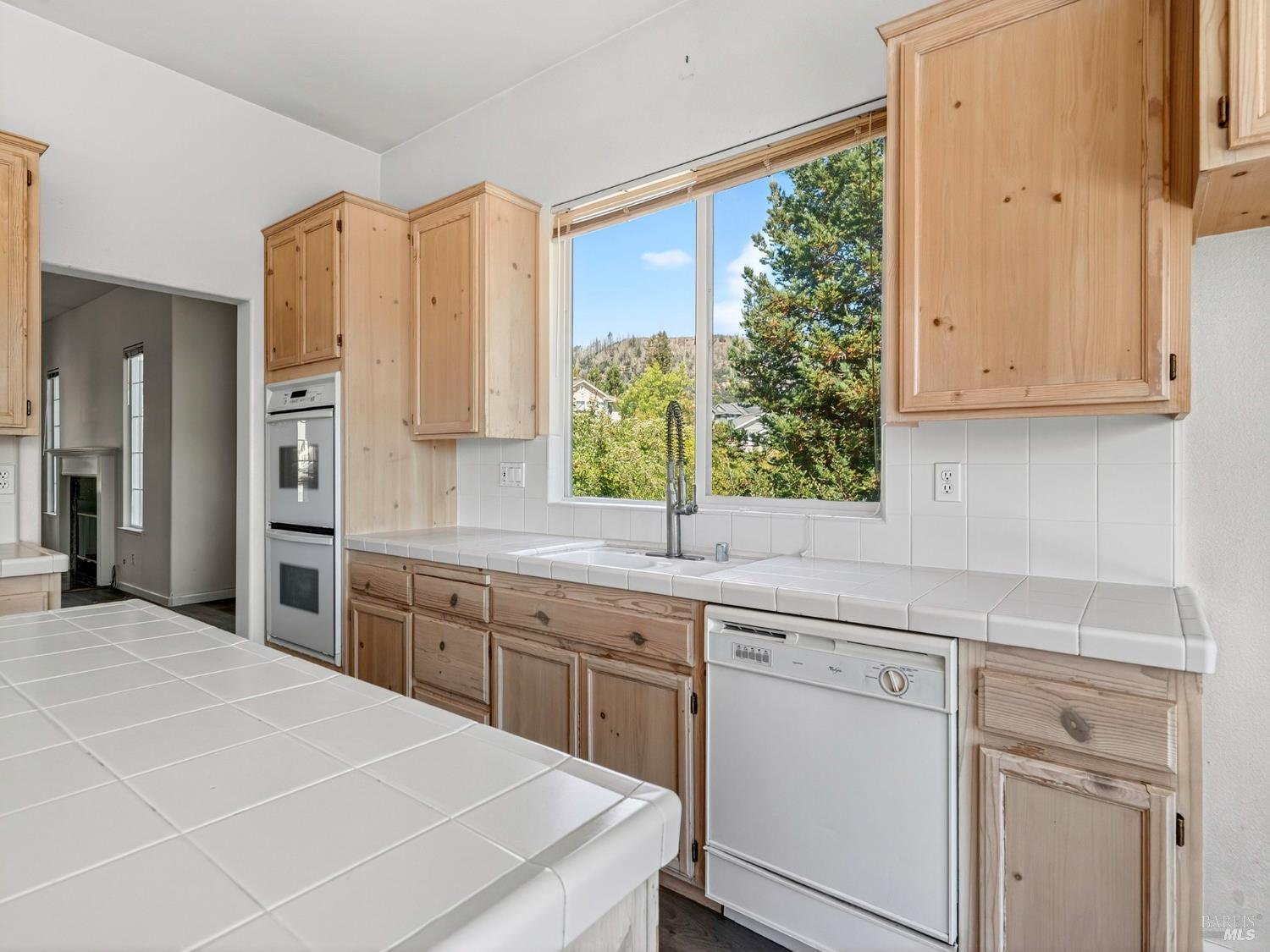 5794 Owl Hill Avenue Santa Rosa CA 95409
