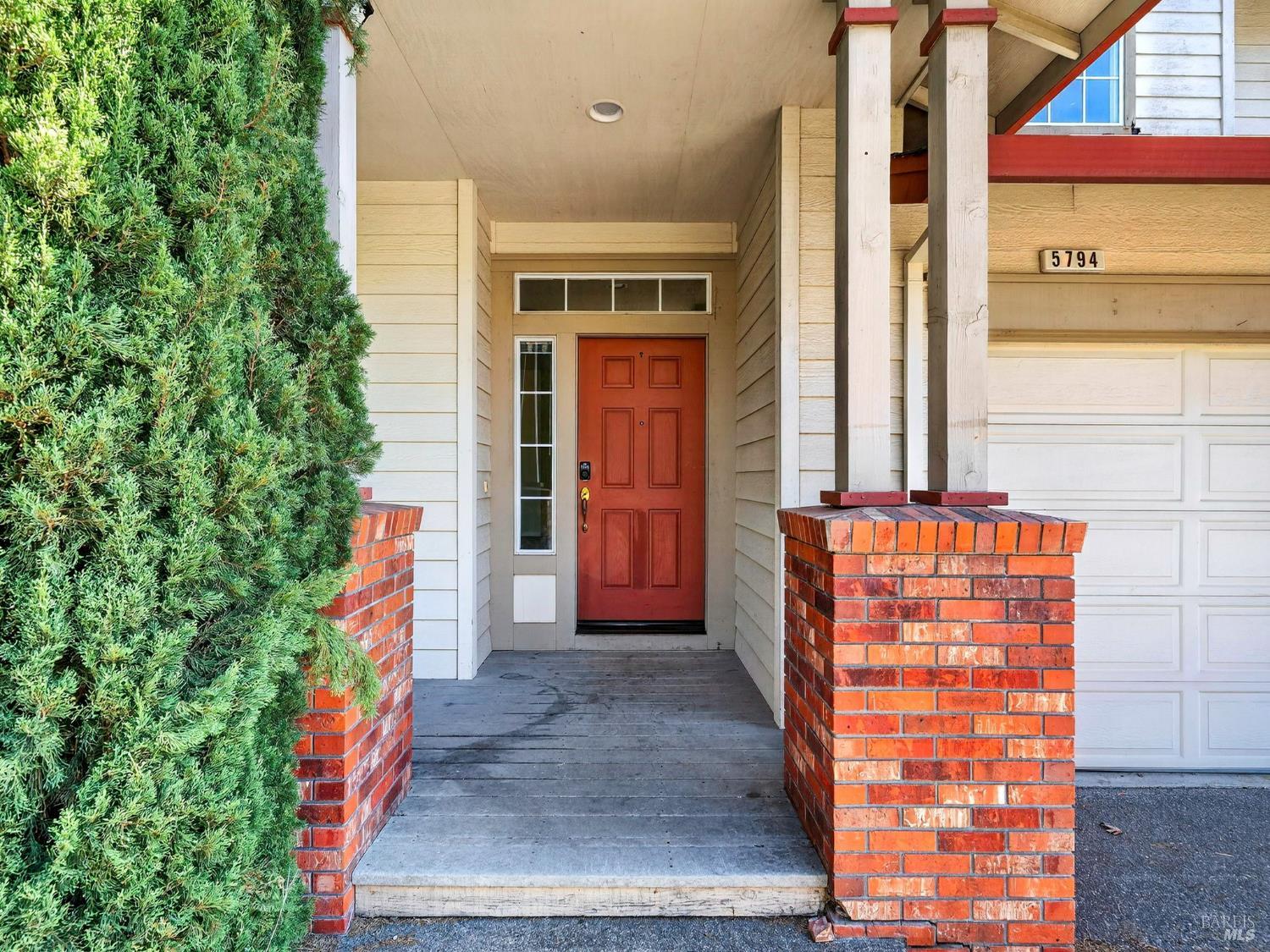 5794 Owl Hill Avenue Santa Rosa CA 95409