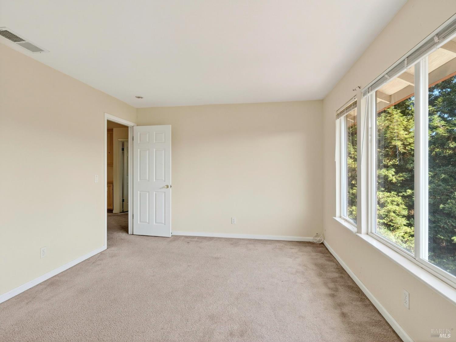 5794 Owl Hill Avenue Santa Rosa CA 95409