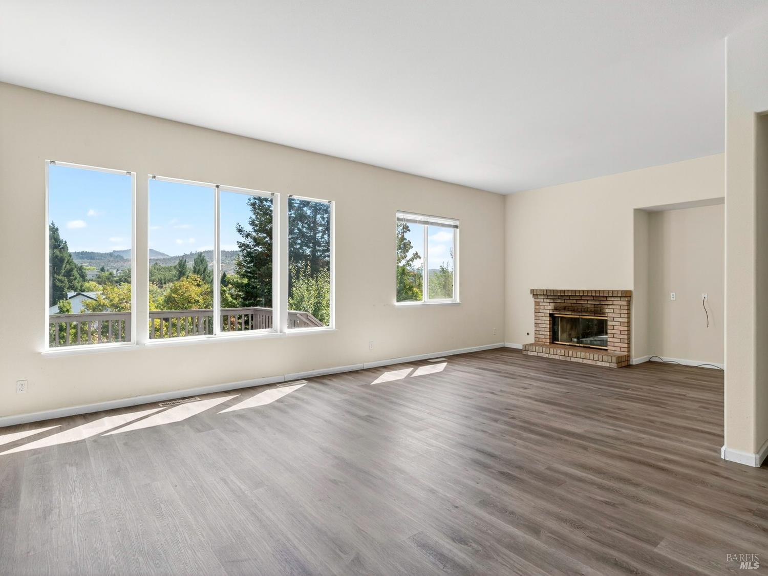 5794 Owl Hill Avenue Santa Rosa CA 95409