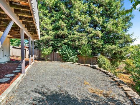 5794 Owl Hill Avenue Santa Rosa CA 95409