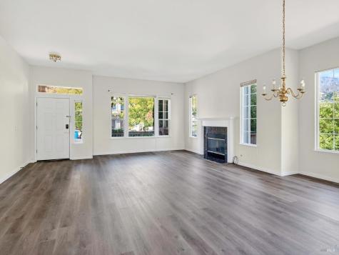 5794 Owl Hill Avenue Santa Rosa CA 95409