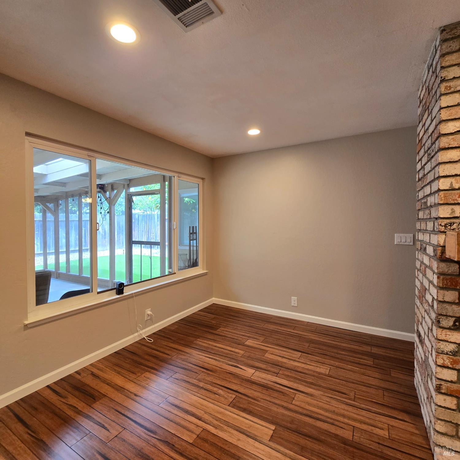 464 Hartwick Lane Fairfield CA 94533