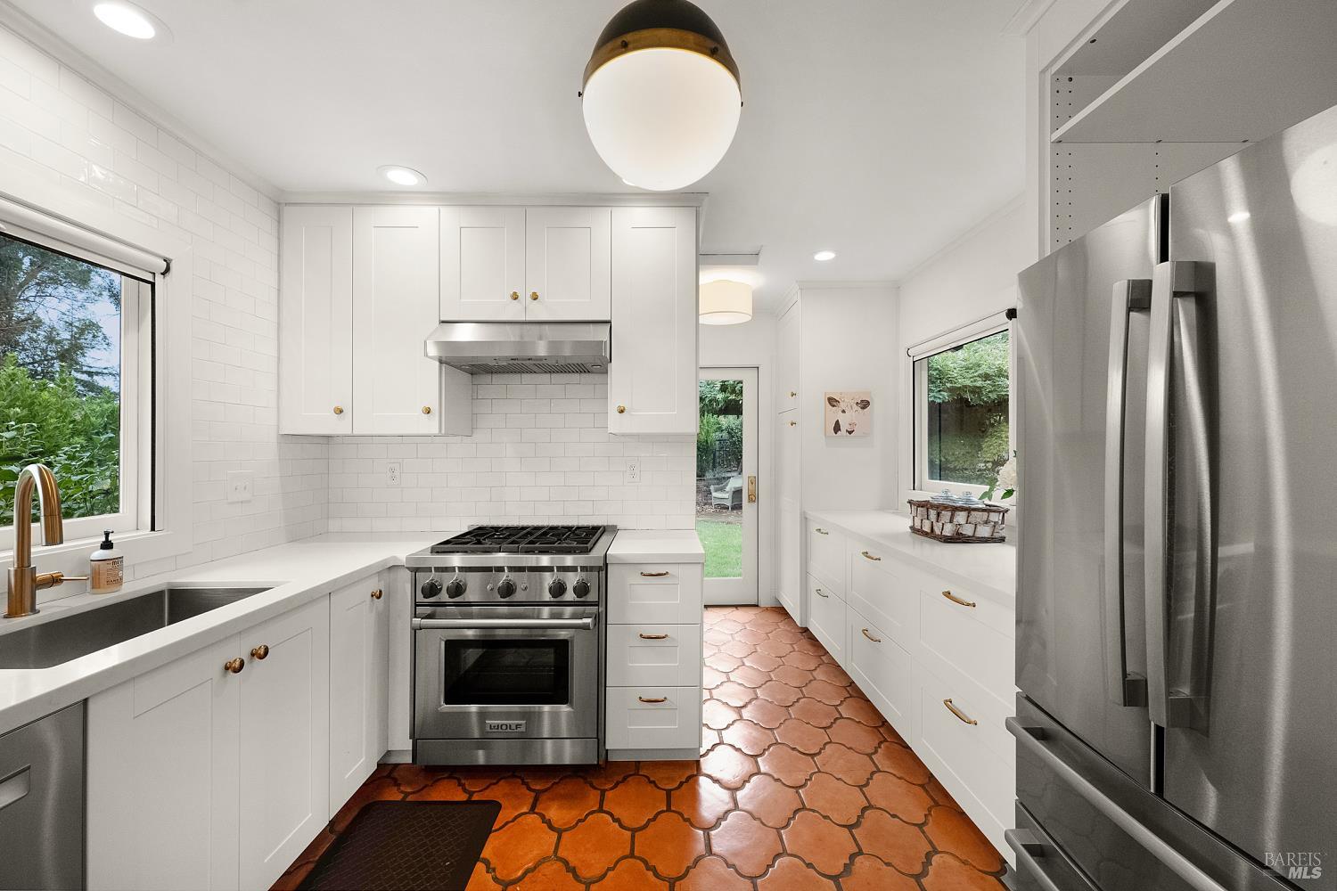 1244 N Fitch Mountain Road Healdsburg CA 95448