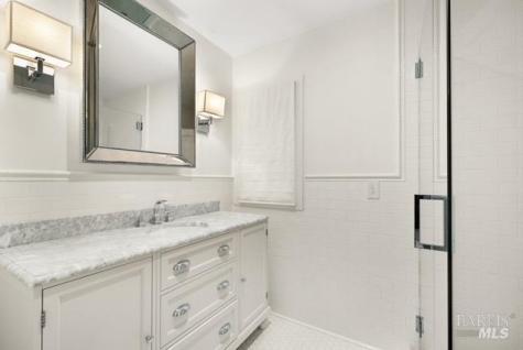 1244 N Fitch Mountain Road Healdsburg CA 95448