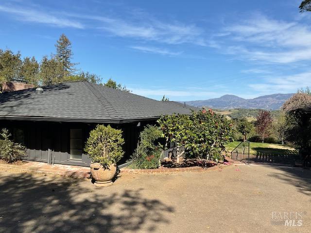 1244 N Fitch Mountain Road Healdsburg CA 95448