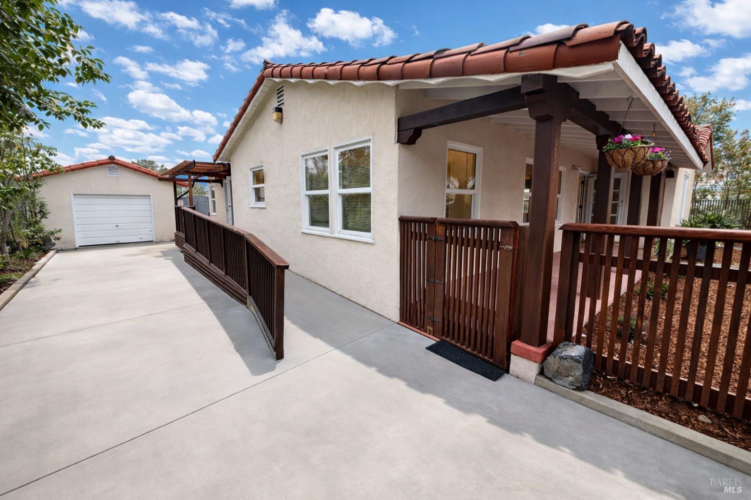 1231 Stevenson Street Calistoga CA 94515