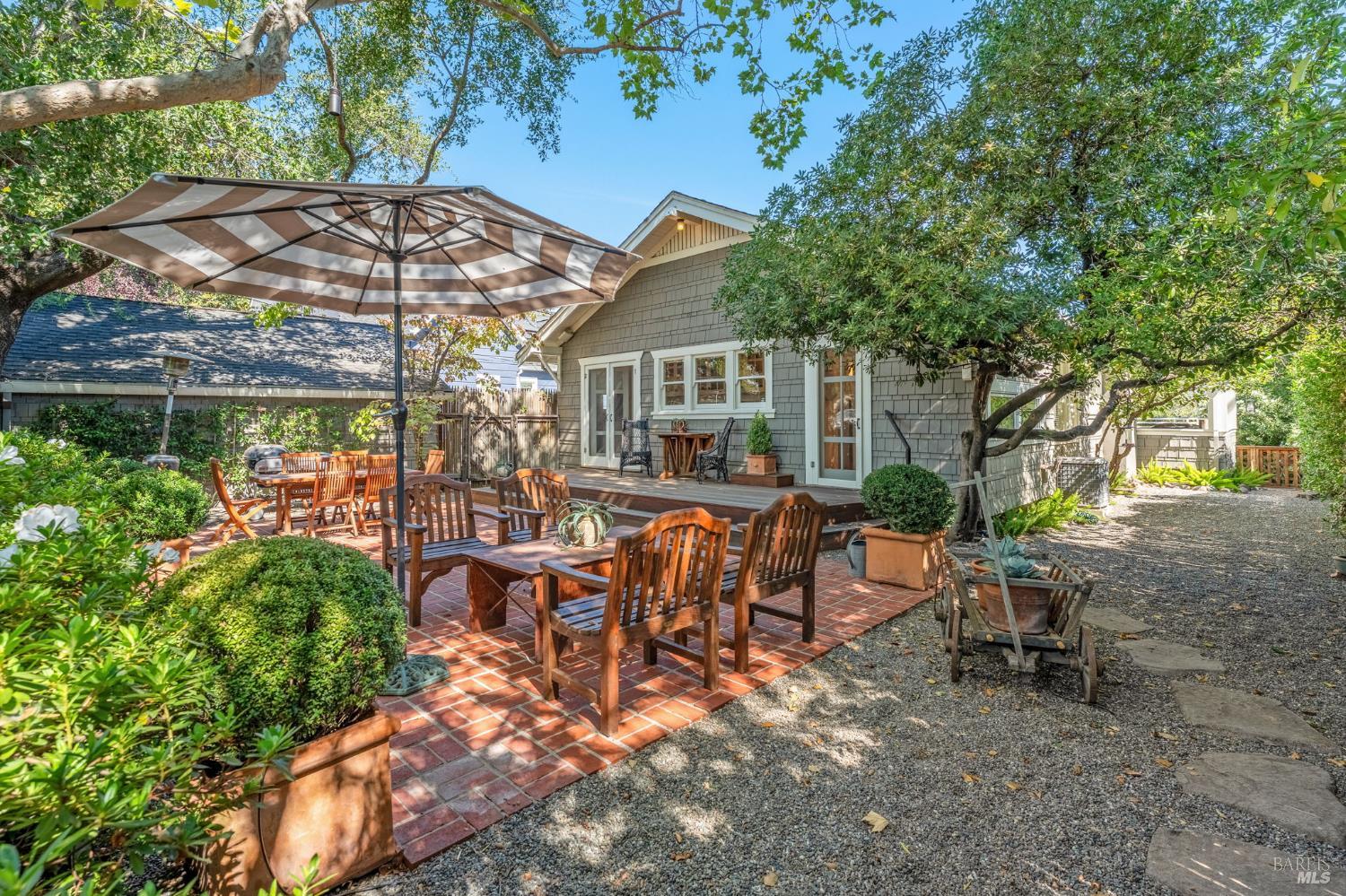 1703 Alexander Court St. Helena CA 94574