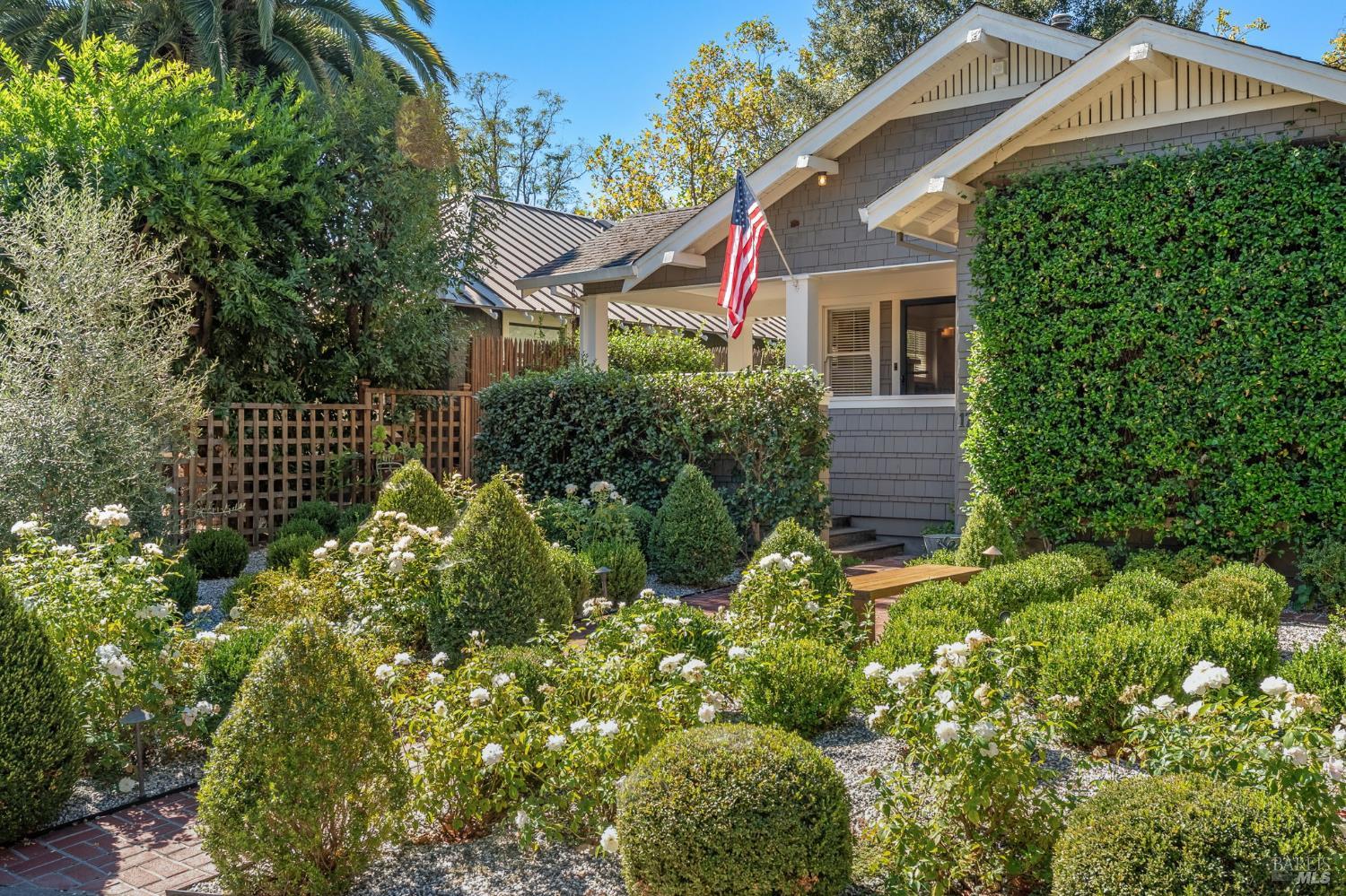 1703 Alexander Court St. Helena CA 94574