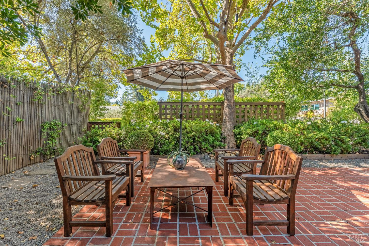 1703 Alexander Court St. Helena CA 94574