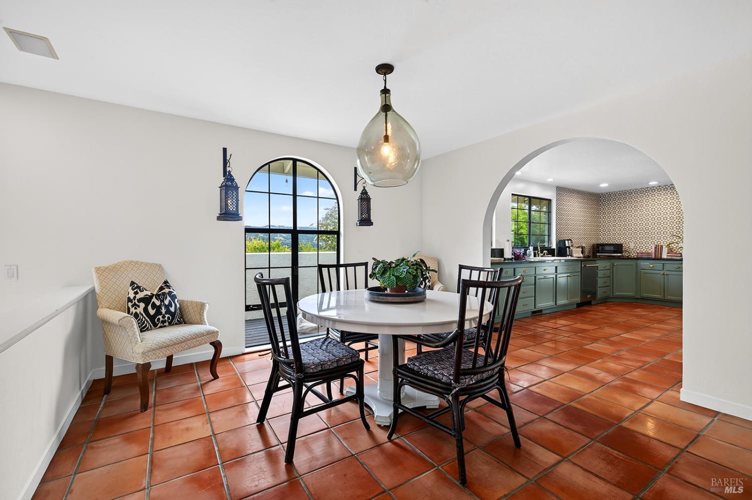 15644 Arnold Drive Sonoma CA 95476