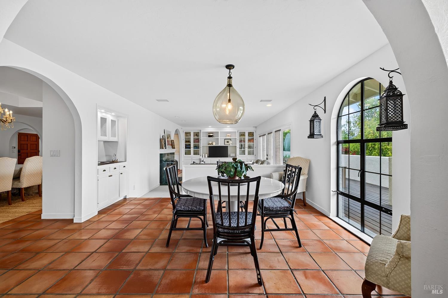 15644 Arnold Drive Sonoma CA 95476