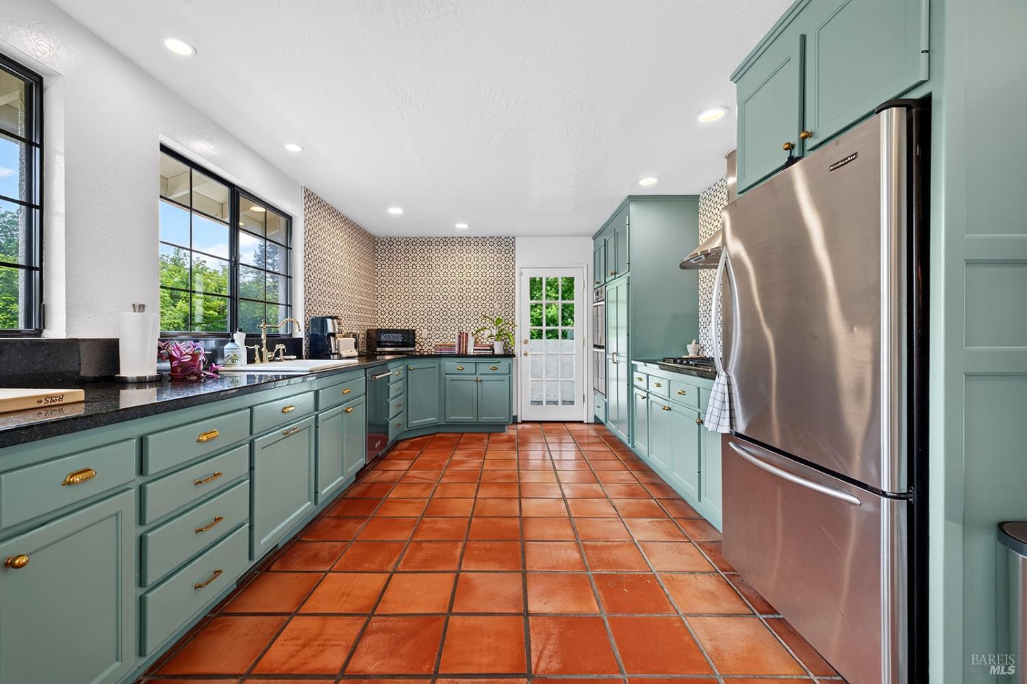 15644 Arnold Drive Sonoma CA 95476