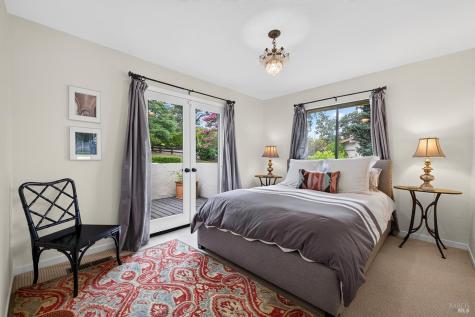 15644 Arnold Drive Sonoma CA 95476