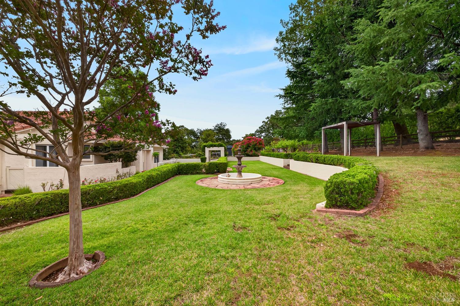 15644 Arnold Drive Sonoma CA 95476