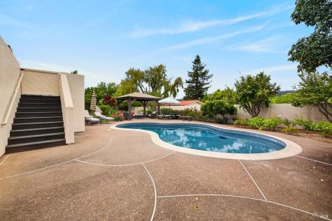 15644 Arnold Drive Sonoma CA 95476