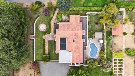 15644 Arnold Drive Sonoma CA 95476
