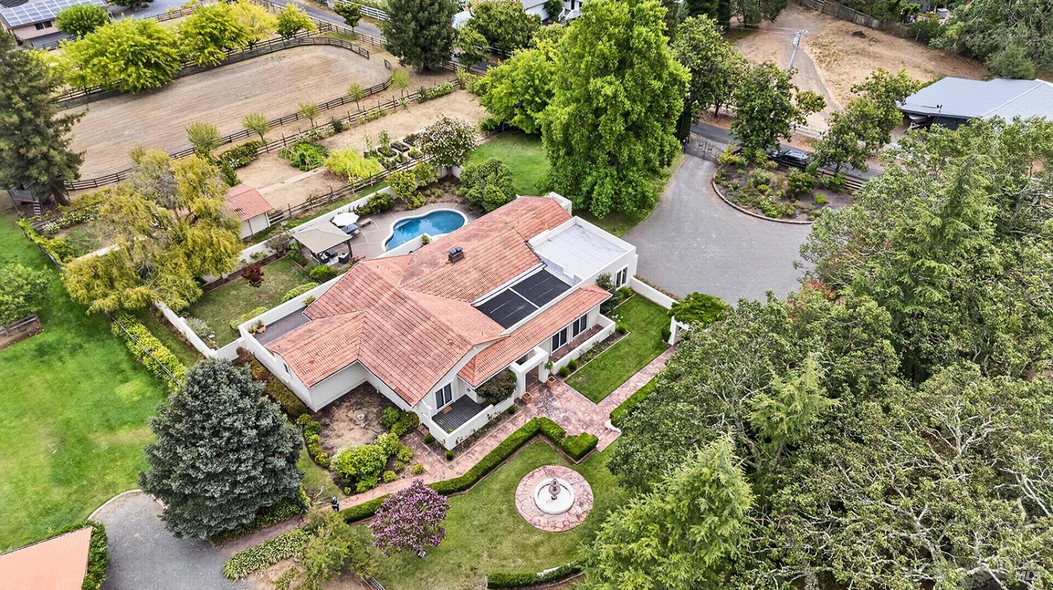 15644 Arnold Drive Sonoma CA 95476