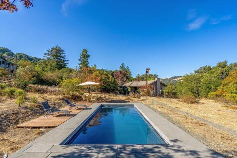4456 Grove Street Sonoma CA 95476