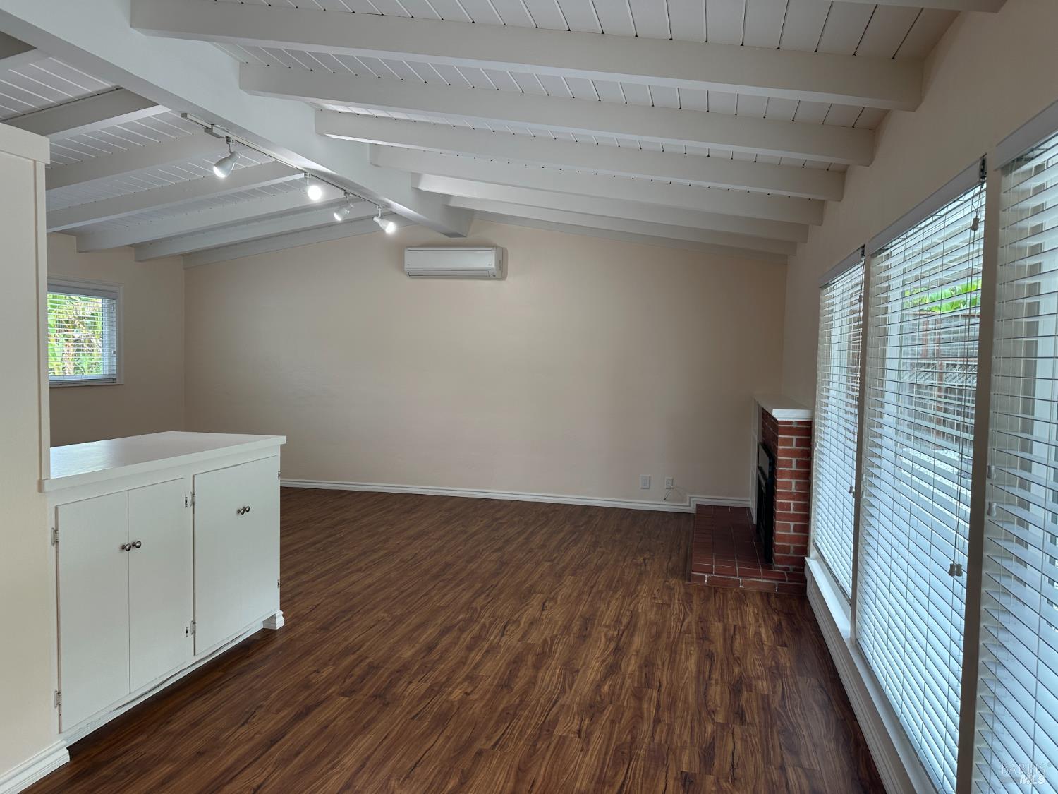 52 Baca Vista Novato CA 94947