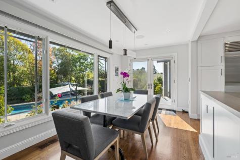 62 Manderly Road San Rafael CA 94901
