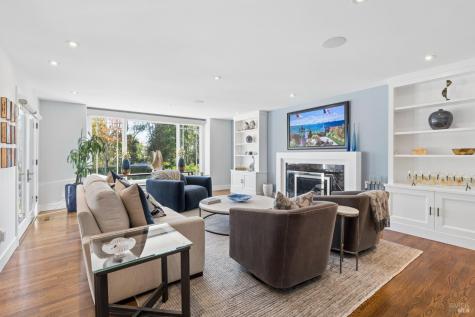 62 Manderly Road San Rafael CA 94901