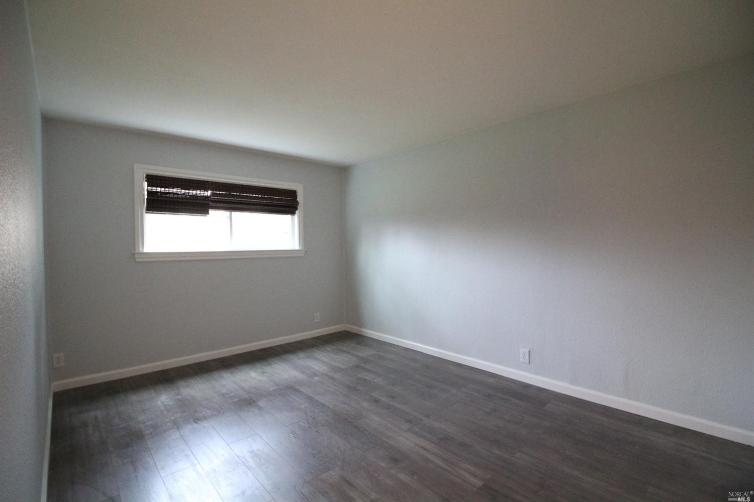 194 Woodbury Circle Vacaville CA 95687