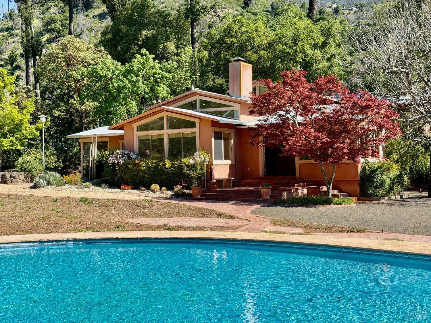 321 Dutch Henry Canyon Road Calistoga CA 94515