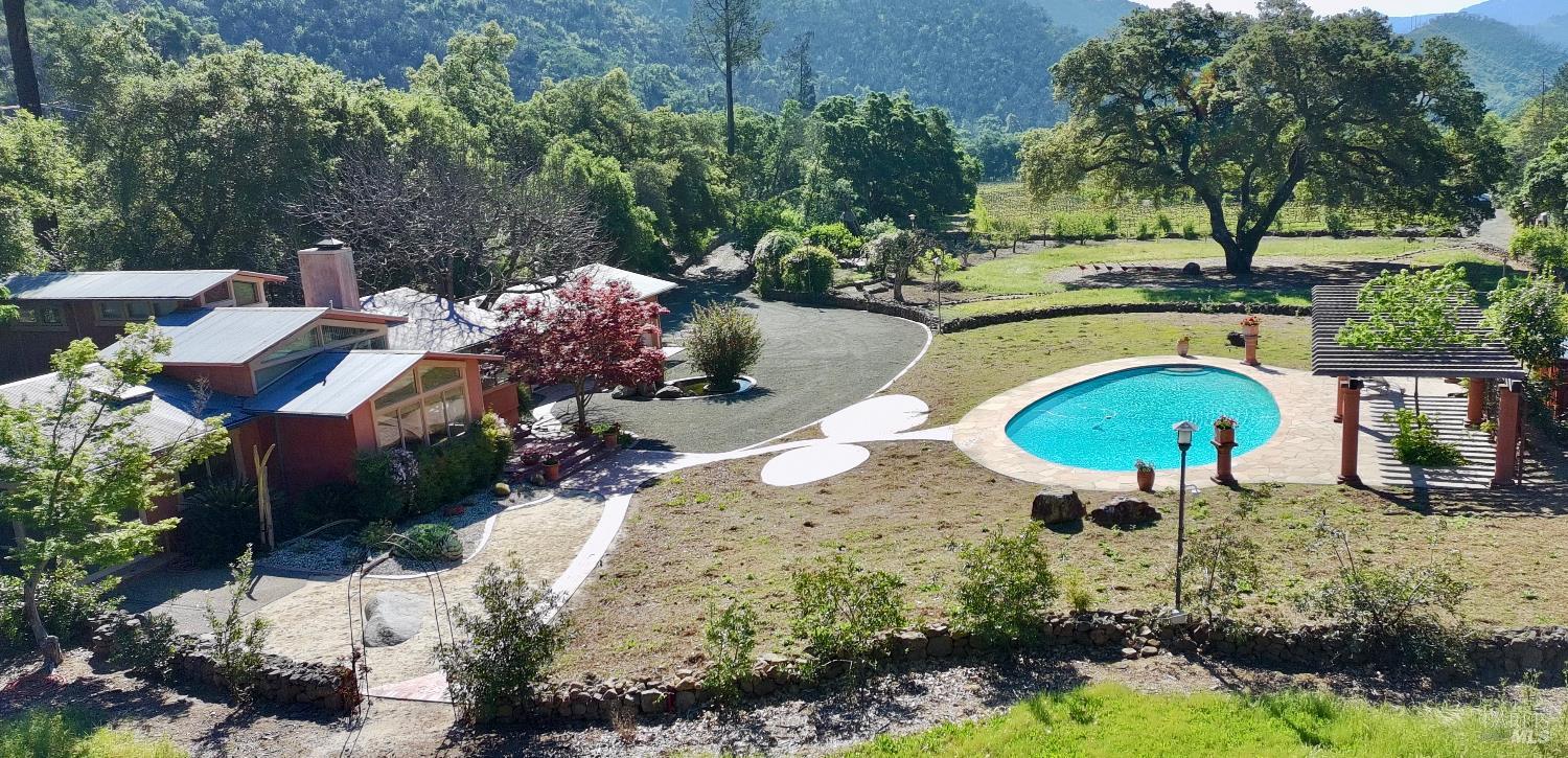 321 Dutch Henry Canyon Road Calistoga CA 94515
