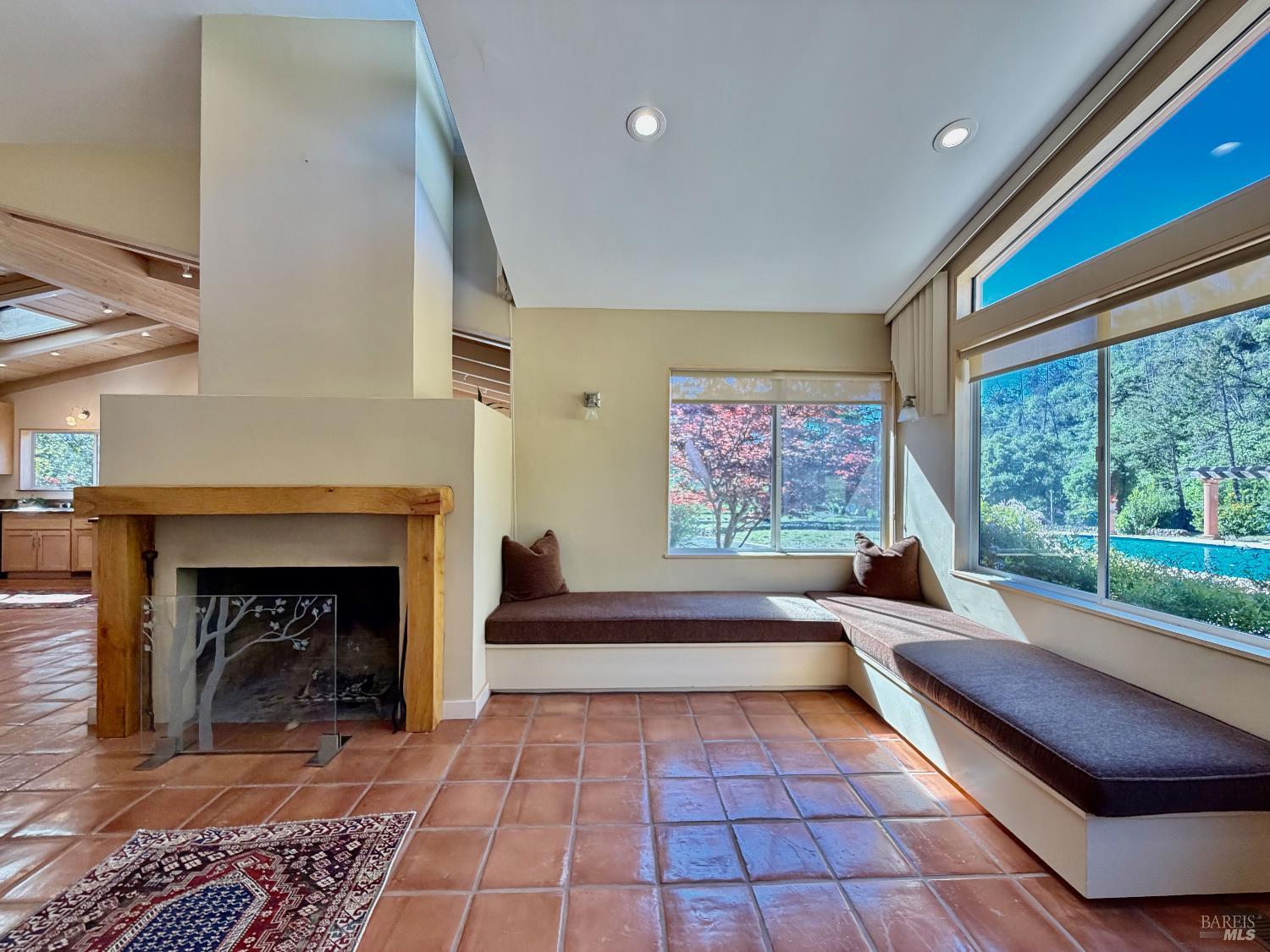 321 Dutch Henry Canyon Road Calistoga CA 94515